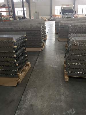 關西金屬網(wǎng)制作的輸送設備冷凍網(wǎng)帶要出貨啦！