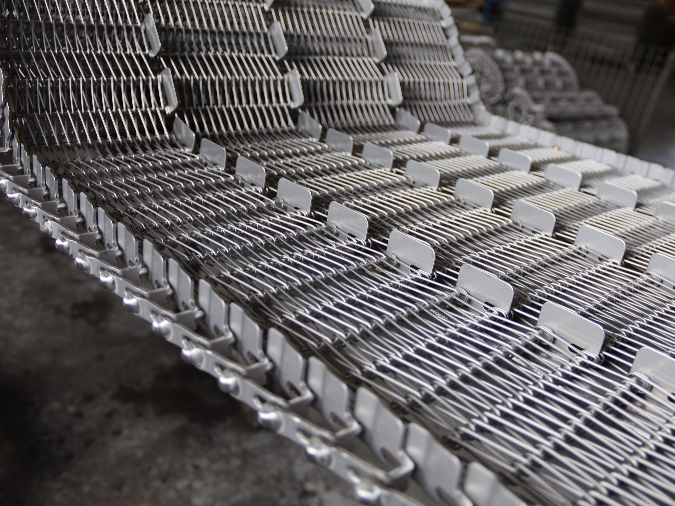 4排分區(qū)的螺旋塔金屬網(wǎng)帶